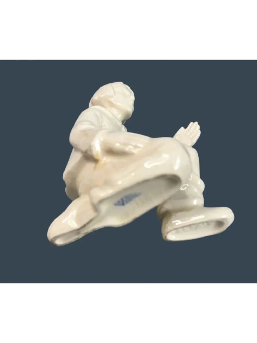 Vintage Goebel White Nativity Kneeling Shepherd Boy W. Germany Replacement 5